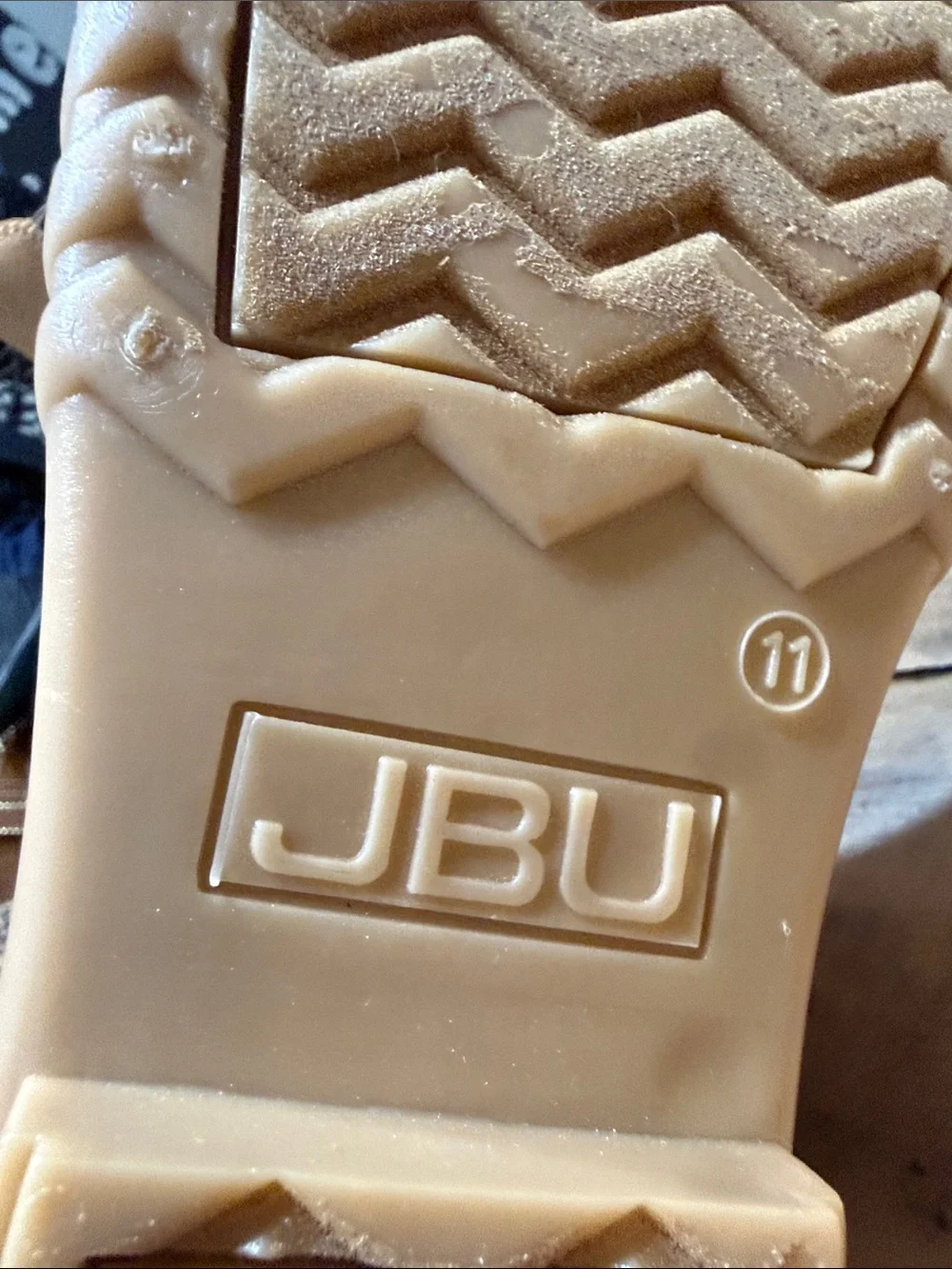 JBU WATERPROOF BOOTS SZ 11